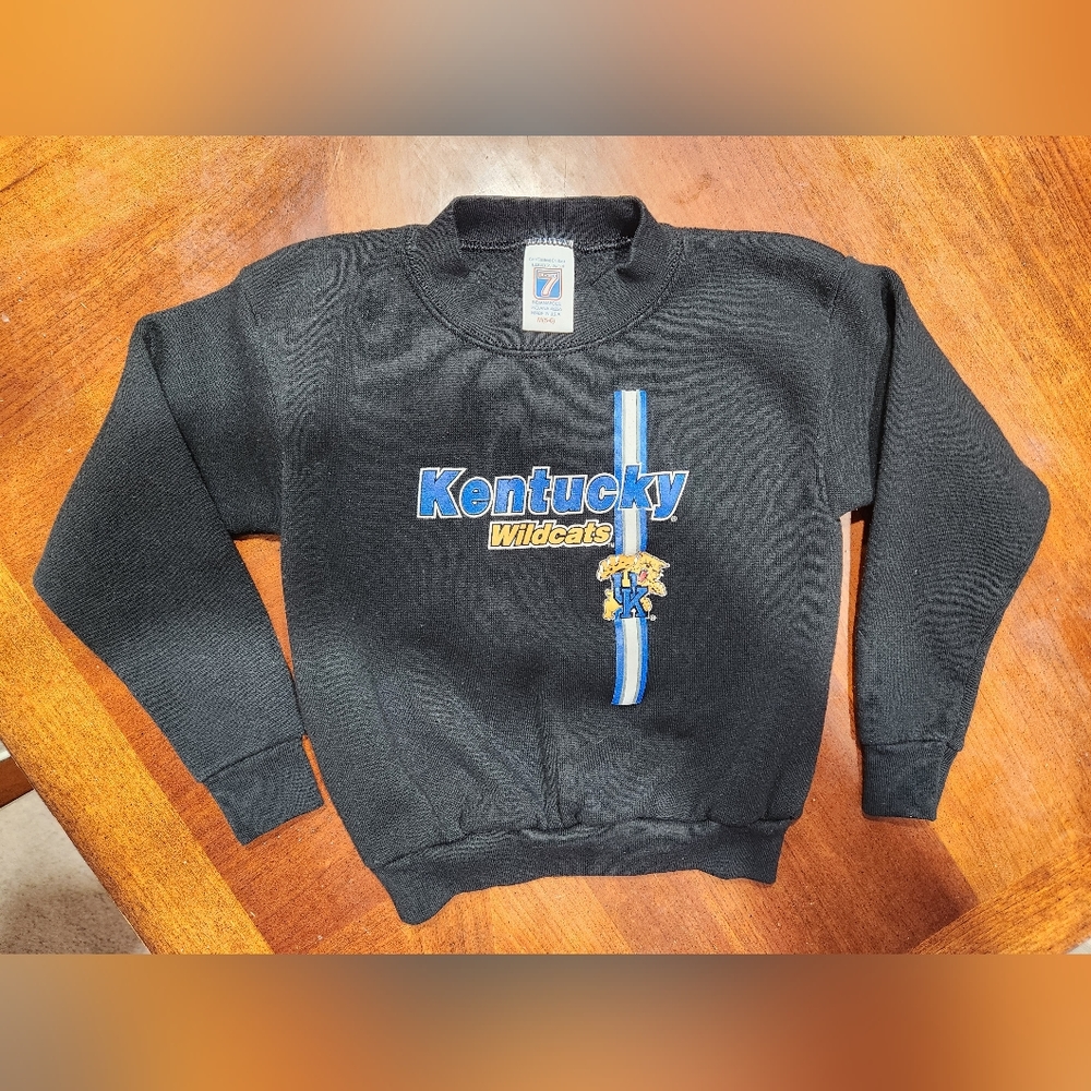Vintage Logo7 Kentucky WildCats Kids Size 5-6 Sweater